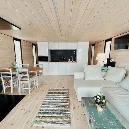 Waterfront Loft * Brandenburg (Brandenburg an der Havel)